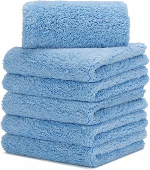 CARCAREZ Microfiber Towels for Cars...